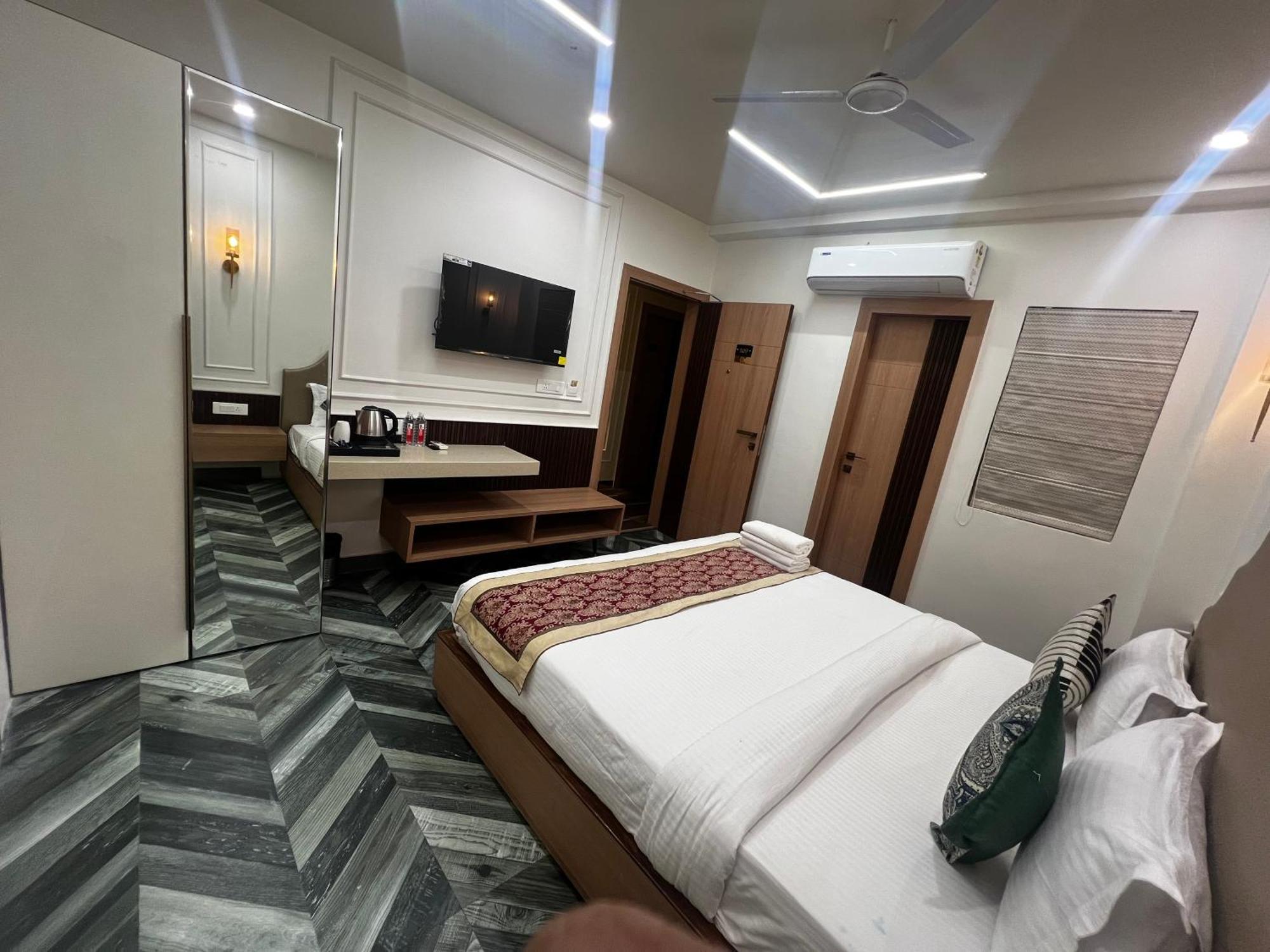 Готель Anaya Retreat Варанасі Екстер'єр фото